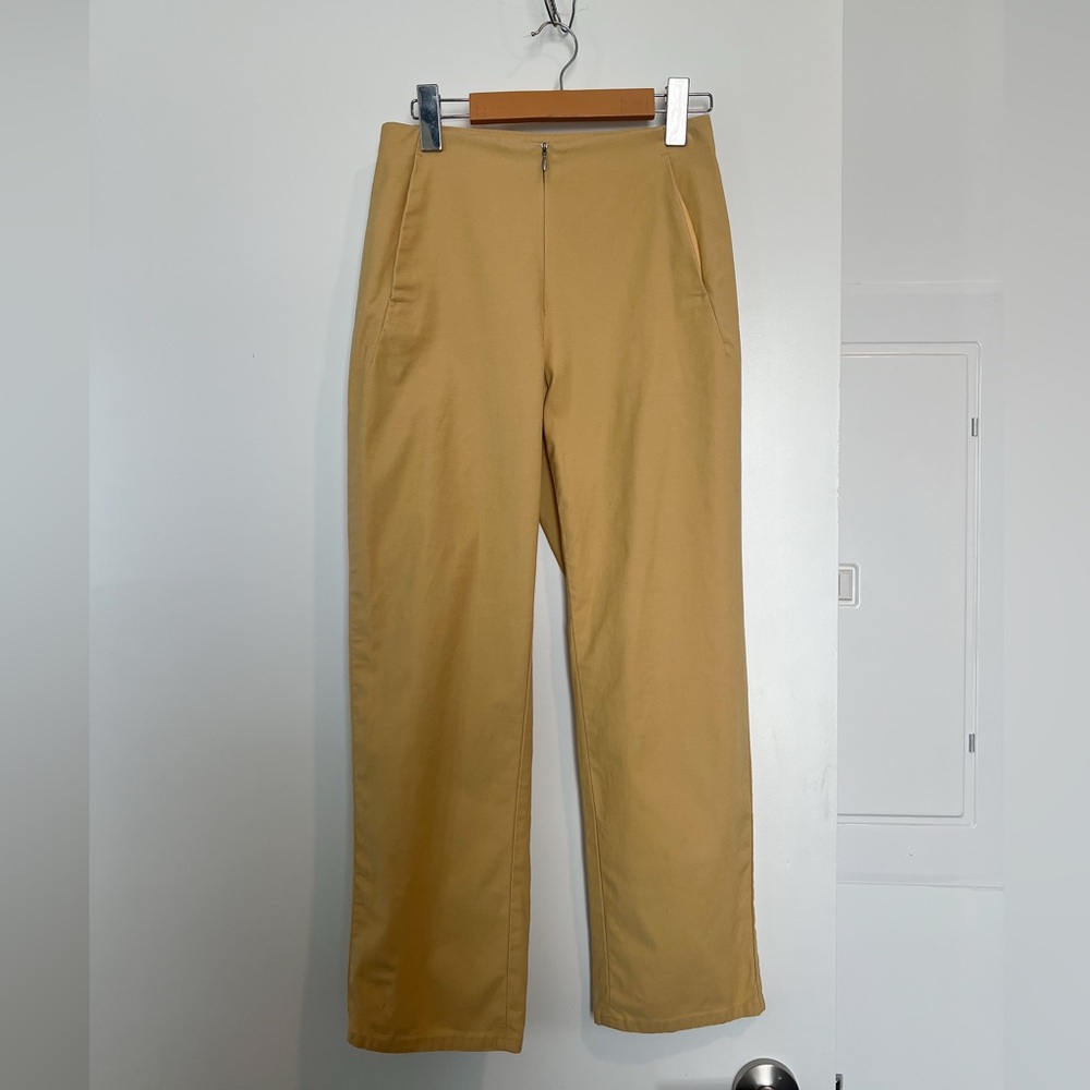 Uniqlo Beige / Mustard Yellow High-Waisted pants